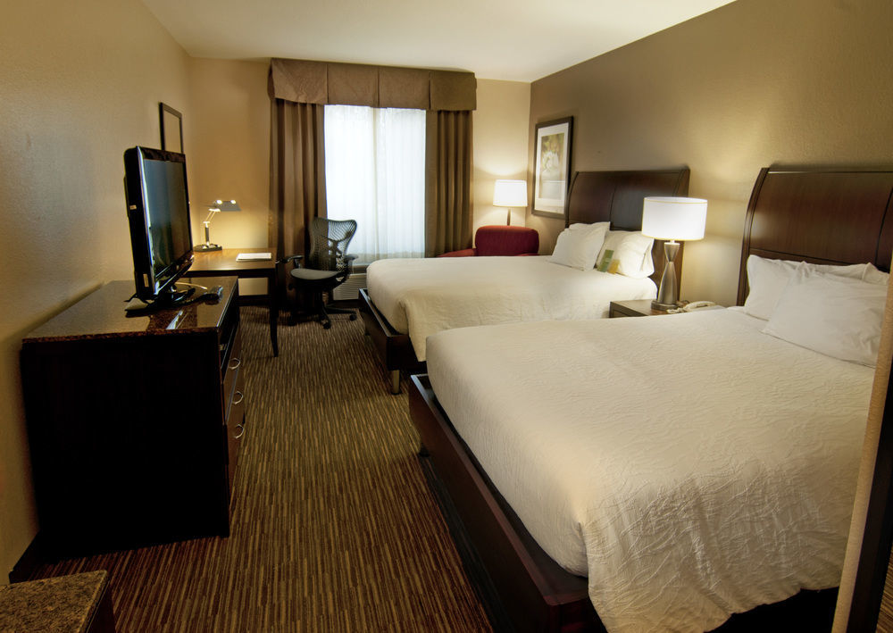 Hilton Garden Inn Sarasota-Bradenton Airport Extérieur photo